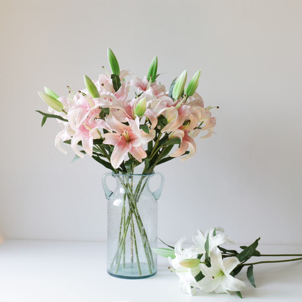 Simulated PU moisturizing artificial lily flowers