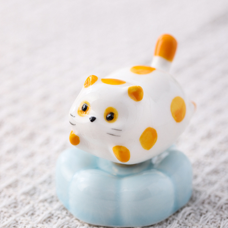 Polka Dot Cat Spinning Figurine